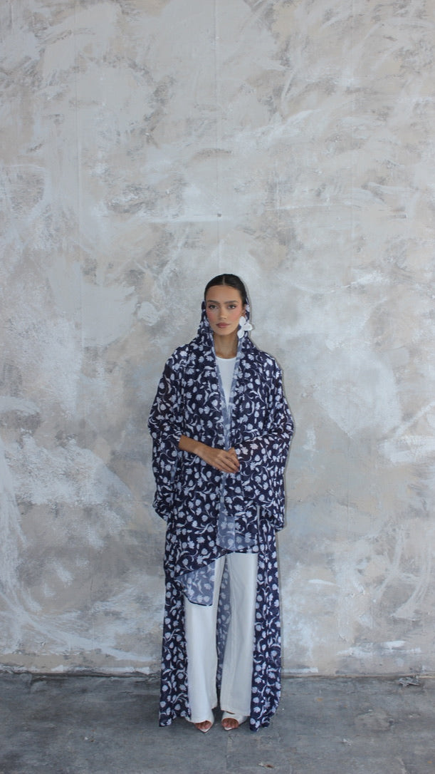 Sommer Dark Blue Floral Print Kimono and Scarf Set