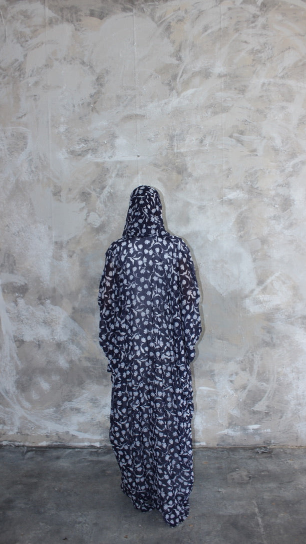 Sommer Dark Blue Floral Print Kimono and Scarf Set