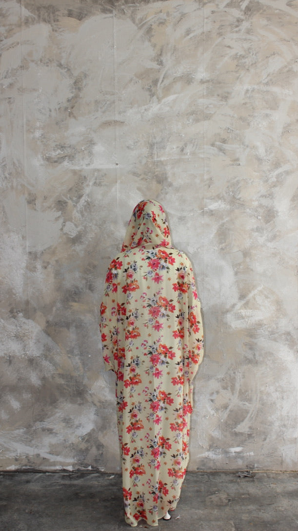 Sommer Butter Cream Printed Kimono and Scarf Set