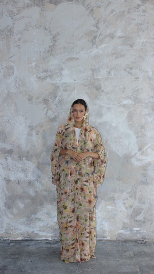 Sommer Sepia Printed Kimono and Scarf Set
