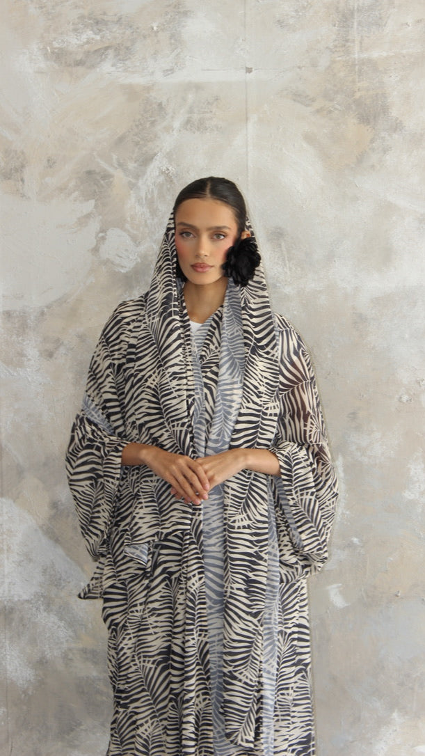 Sommer Black and Nude Zebra Print Kimono and Scarf Set