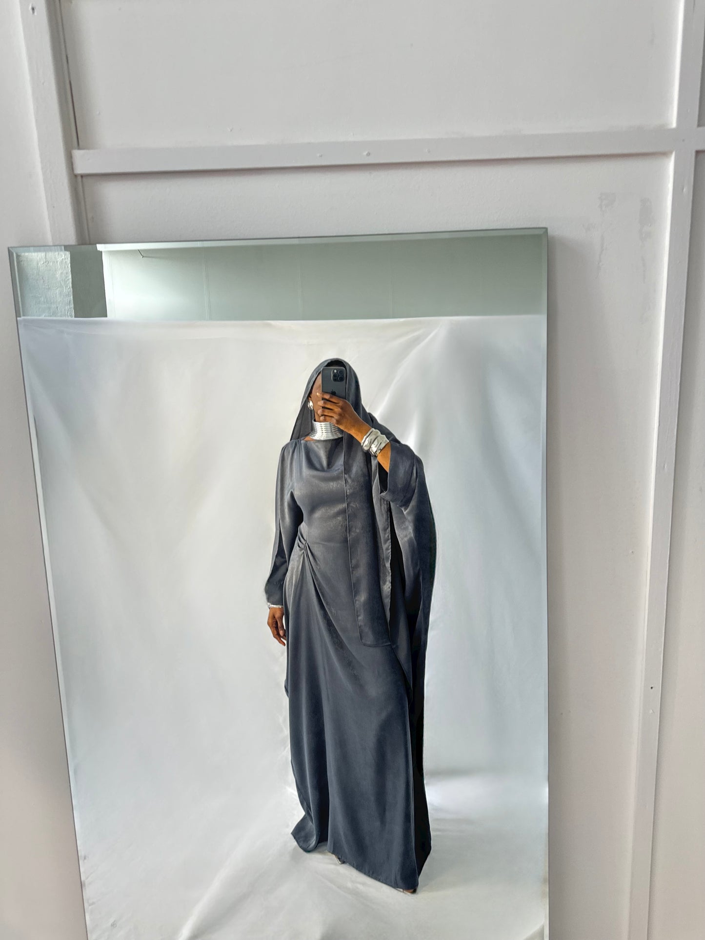 Hanifa Abaya & Scarf Set in Dark Grey