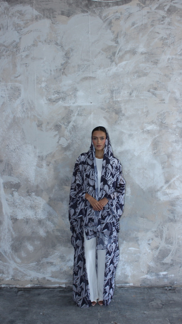 Sommer Dark Blue Print Kimono and Scarf Set