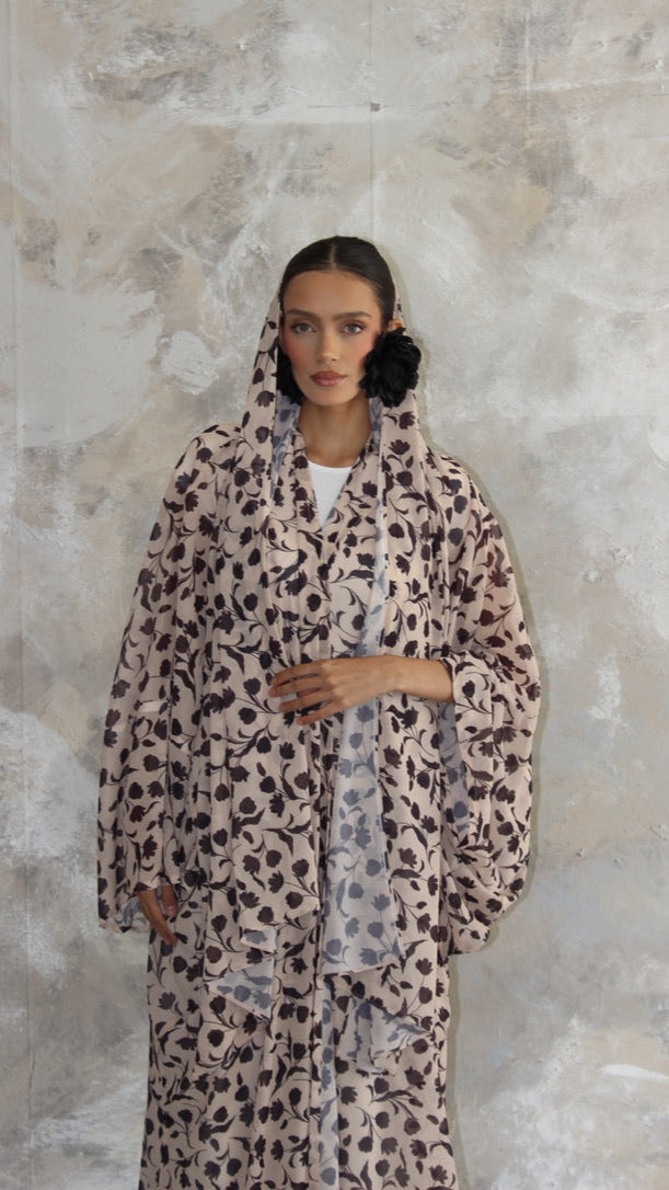 Sommer Black and Nude Print Kimono and Scarf Set