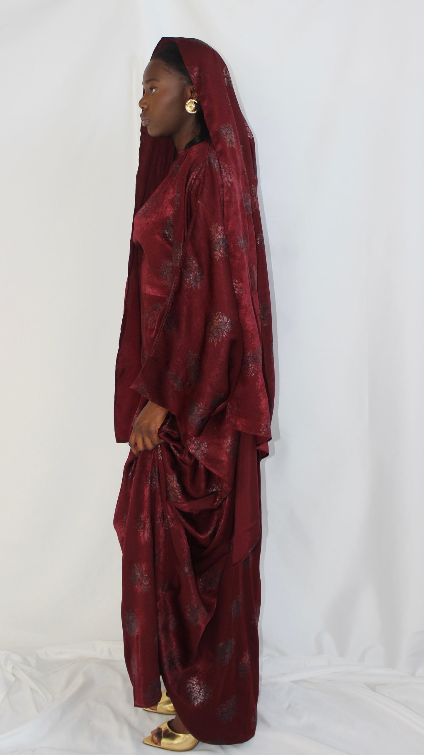 Hanifa Print Abaya & Scarf Set in Wine