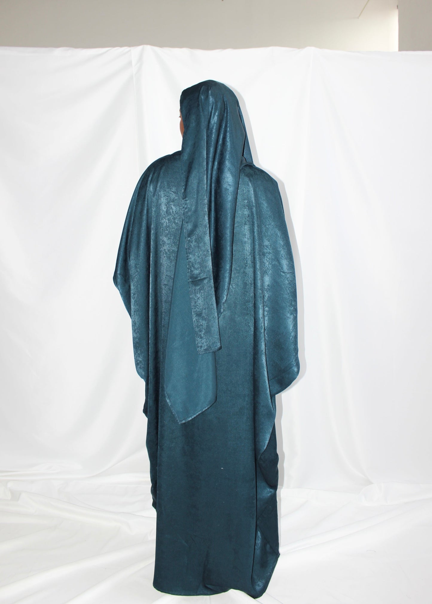 Hanifa Abaya & Scarf Set in Teal
