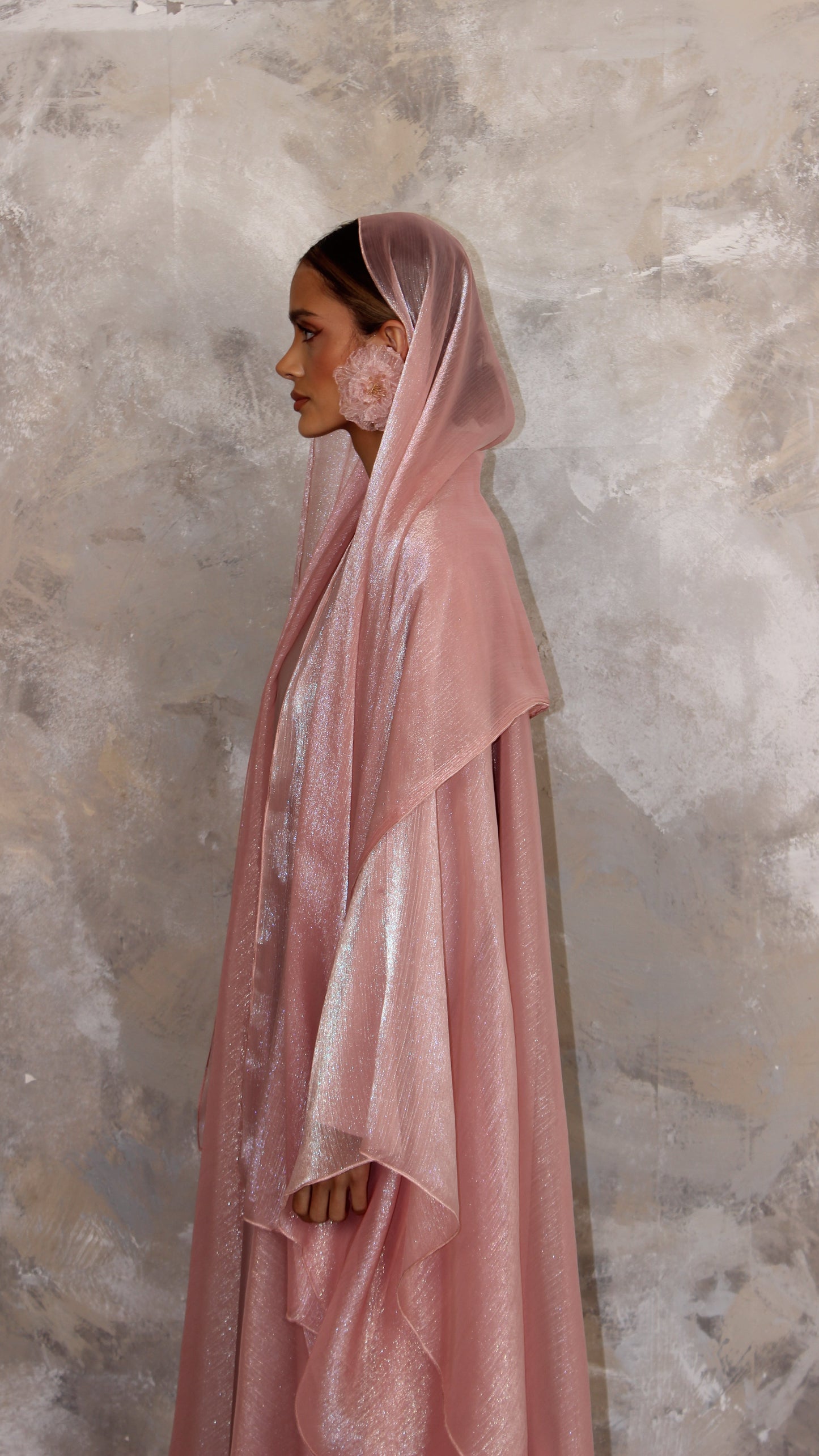 Alaia Organza Abaya and Scarf Set in Pink