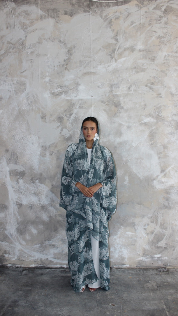 Sommer Cadet Blue Print Kimono and Scarf Set