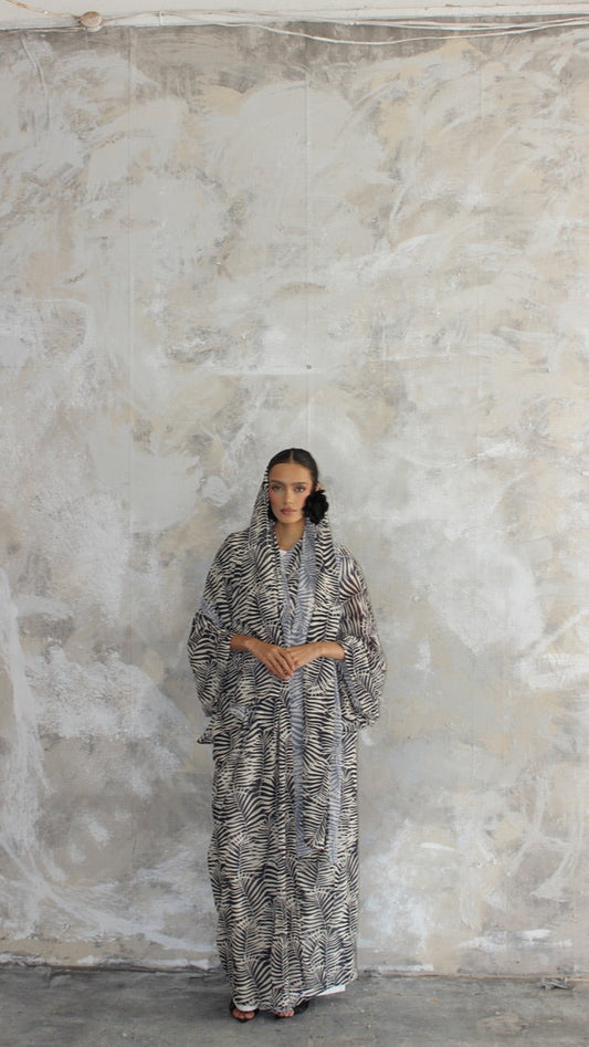 Sommer Black and Nude Zebra Print Kimono and Scarf Set