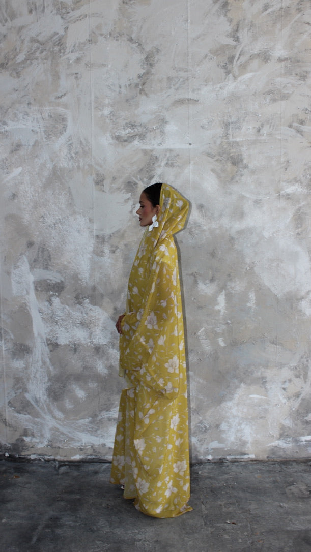 Sommer Mustard Yellow Printed Kimono and Scarf Set
