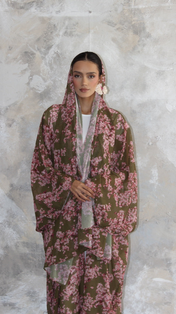 Sommer Khaki Printed Kimono and Scarf Set
