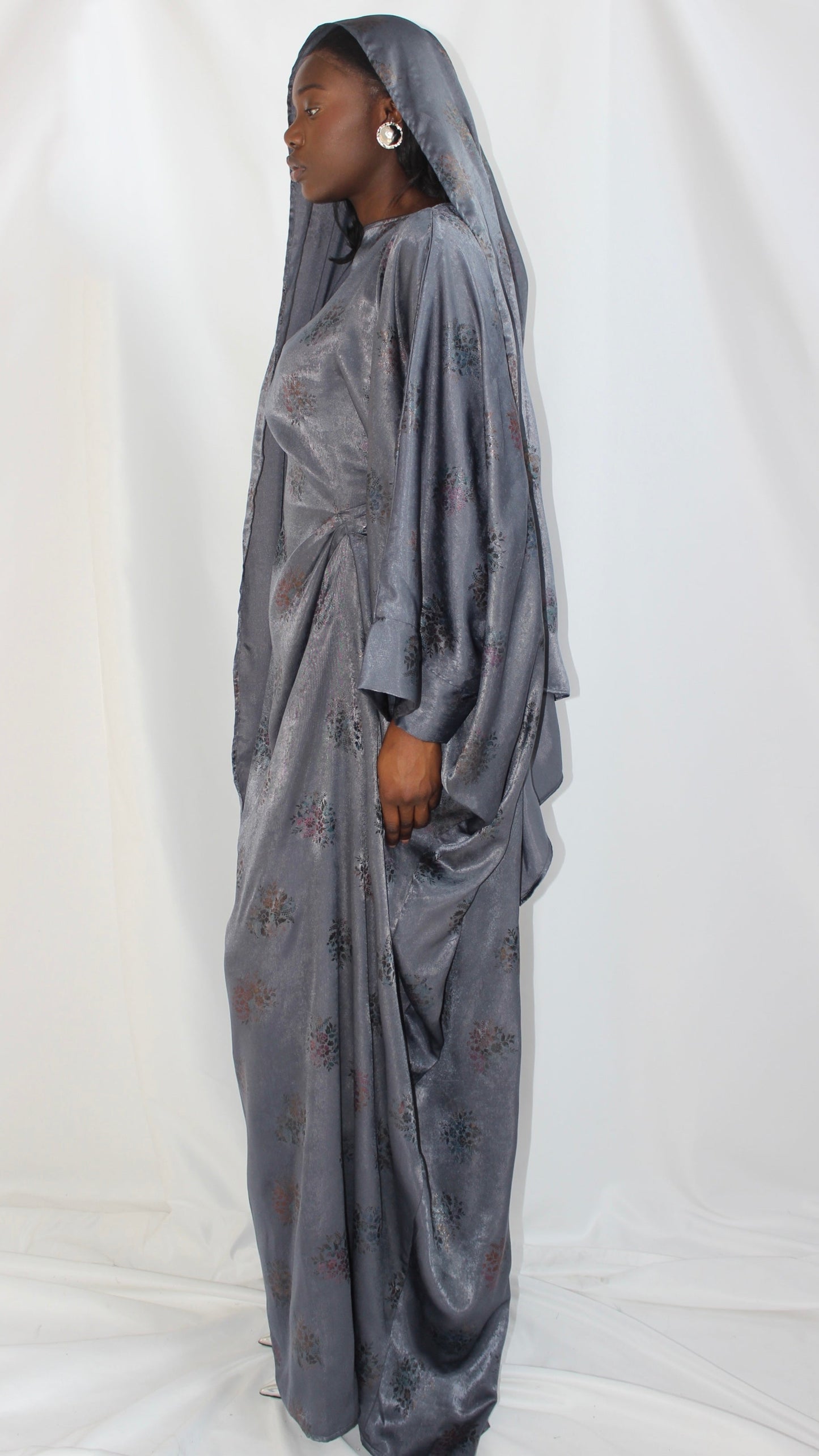 Hanifa Print Abaya & Scarf Set in Baby Blue