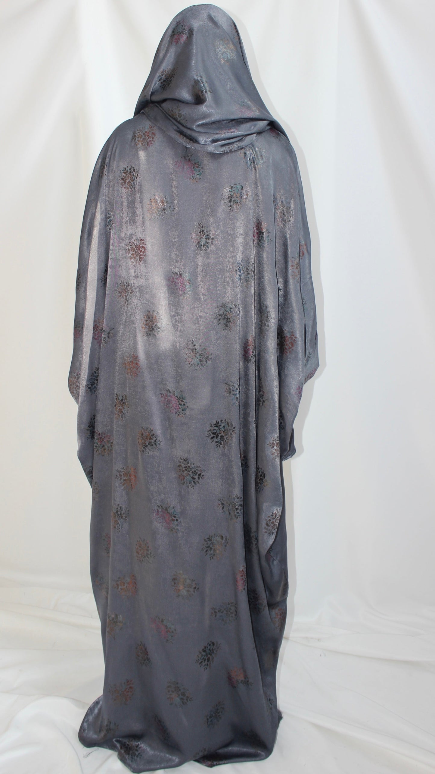Hanifa Print Abaya & Scarf Set in Baby Blue