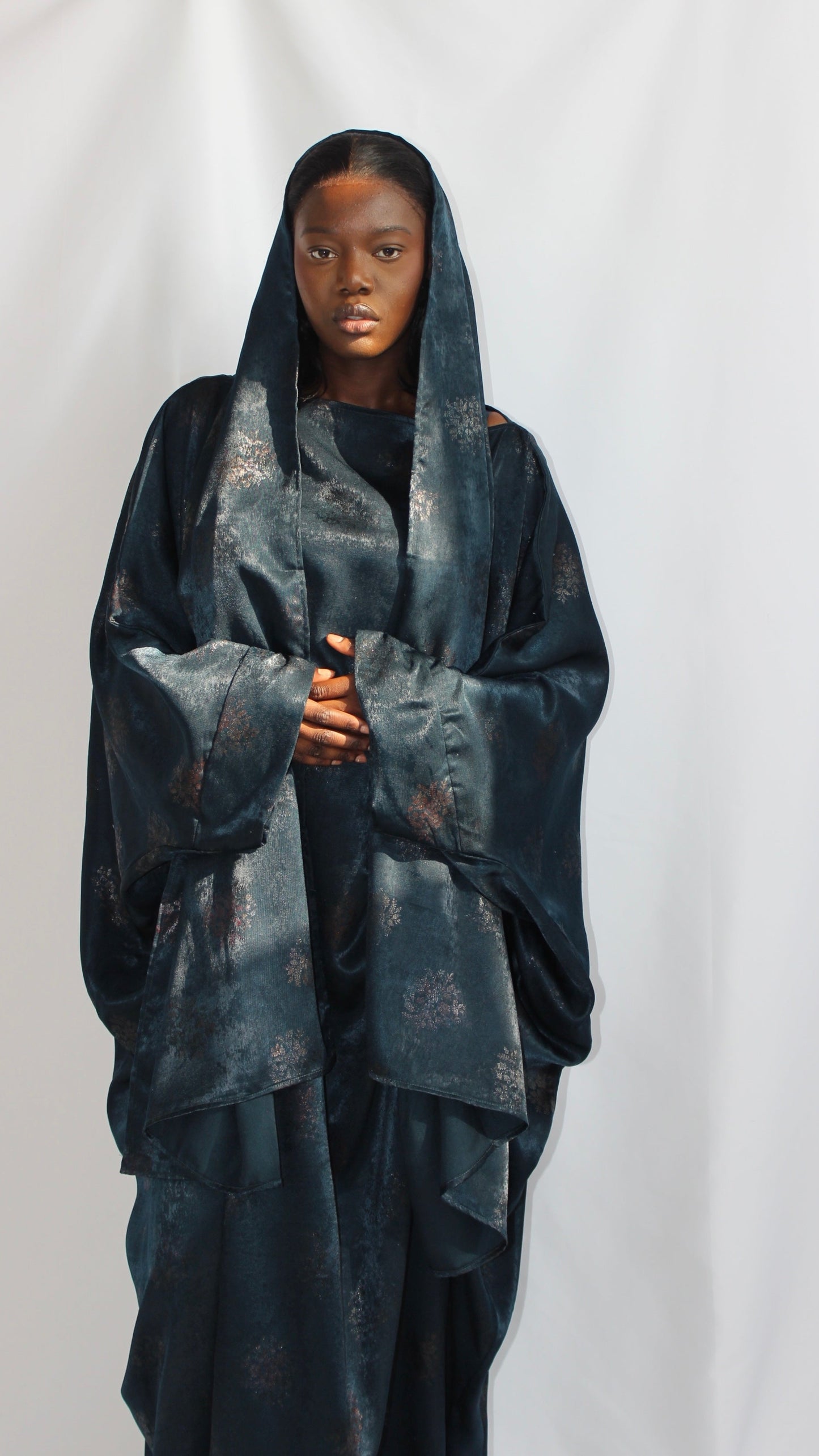 Hanifa Print Abaya & Scarf Set in Teal