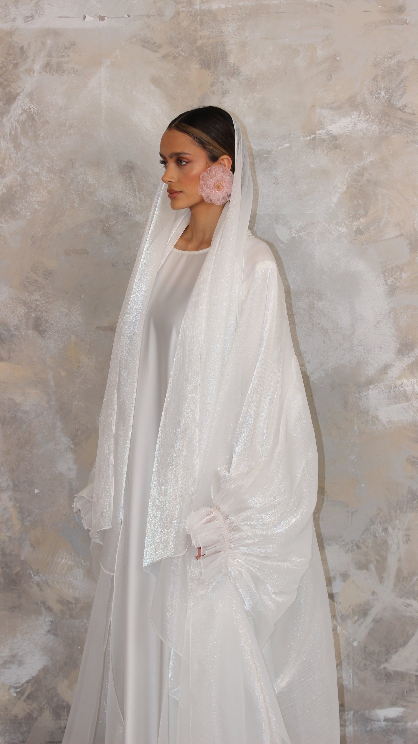 Laila Organza Abaya and Scarf Set in White