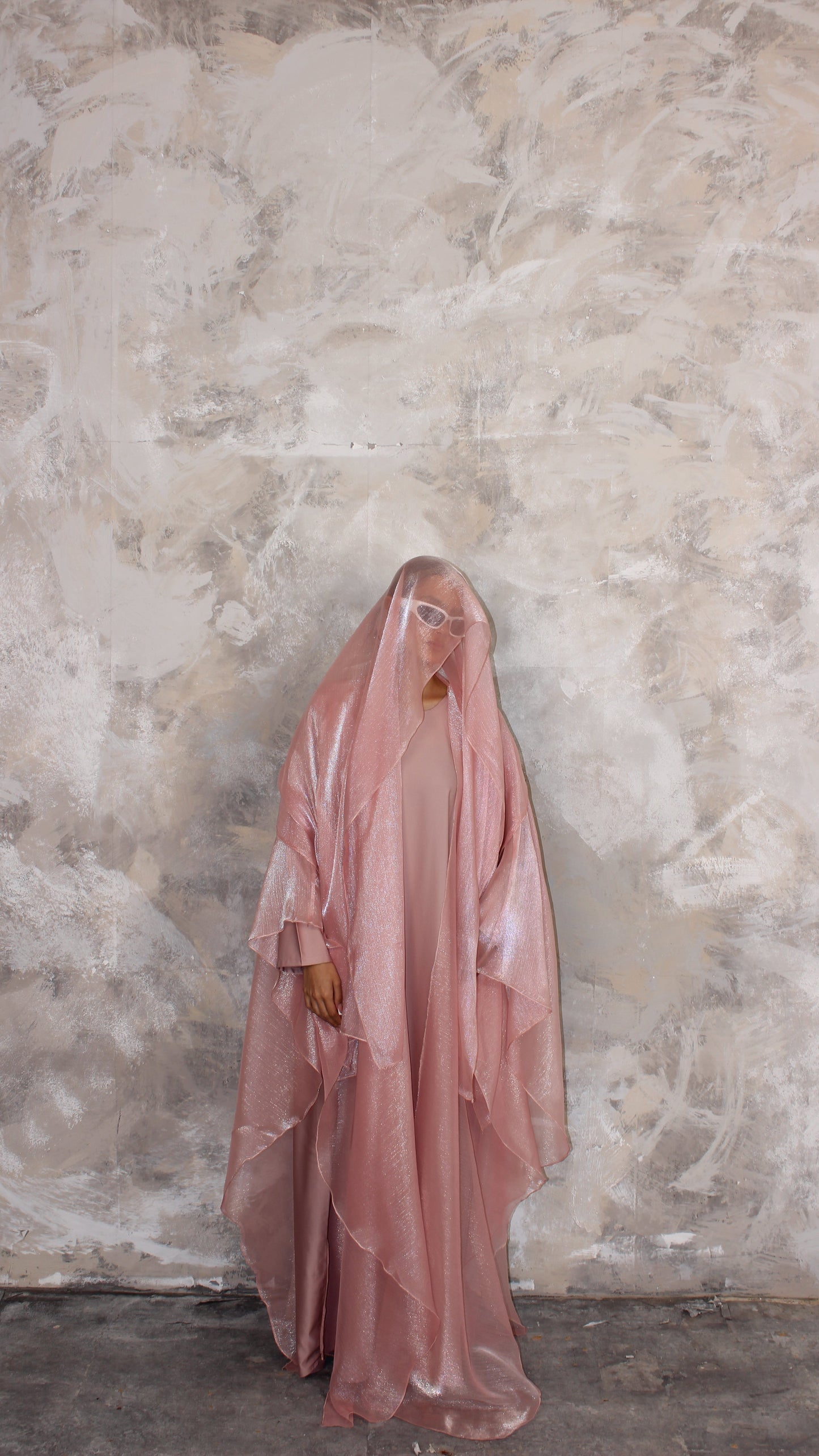 Alaia Organza Abaya and Scarf Set in Pink