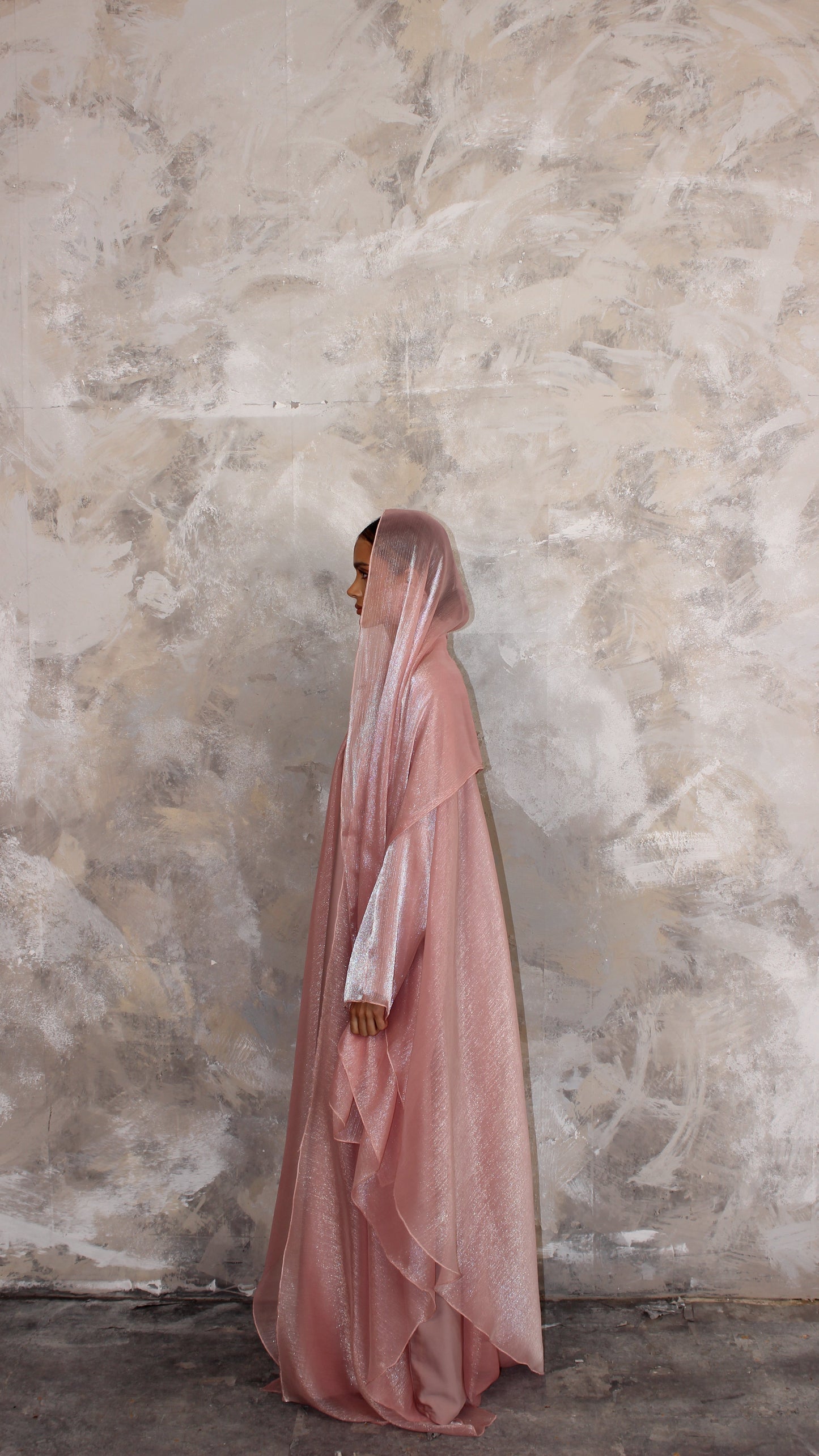 Alaia Organza Abaya and Scarf Set in Pink