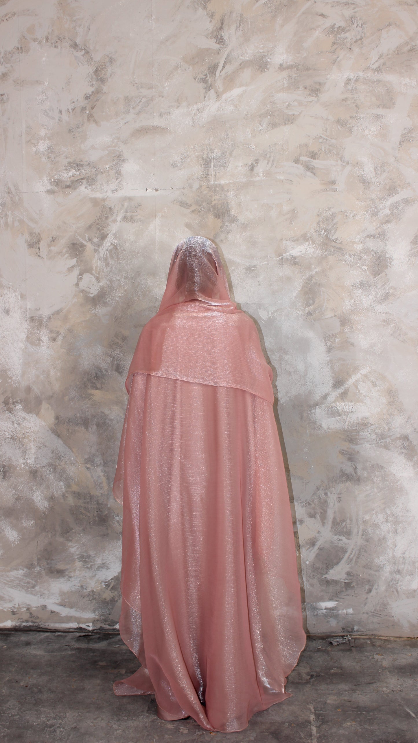 Alaia Organza Abaya and Scarf Set in Pink
